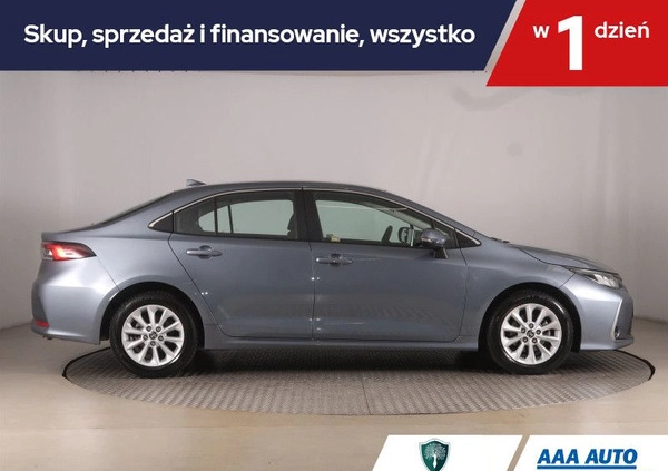 Toyota Corolla cena 92000 przebieg: 42230, rok produkcji 2022 z Żelechów małe 326